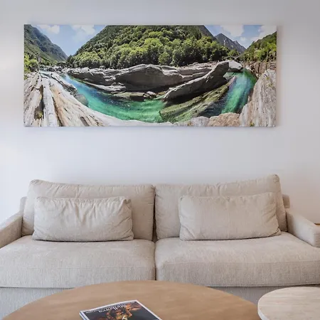 Rosalia Delta 741 Appart hôtel Ascona