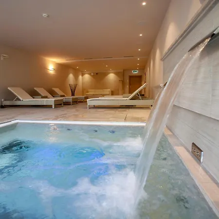 Rosalia Delta 741 Appart hôtel Ascona